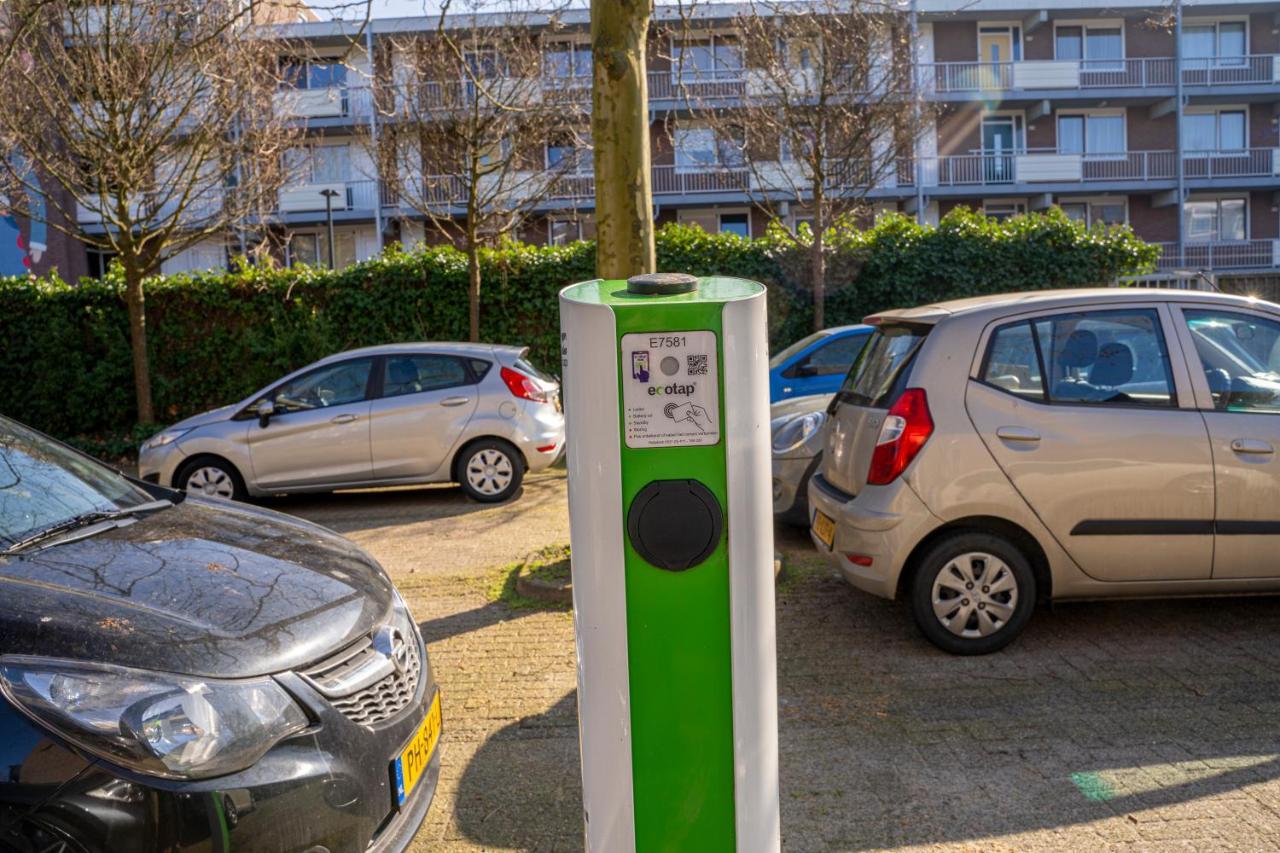 Nora Waterview Lägenhet Breda Exteriör bild